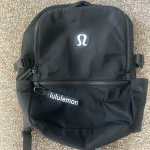 Lululemon new crew backpack 22L